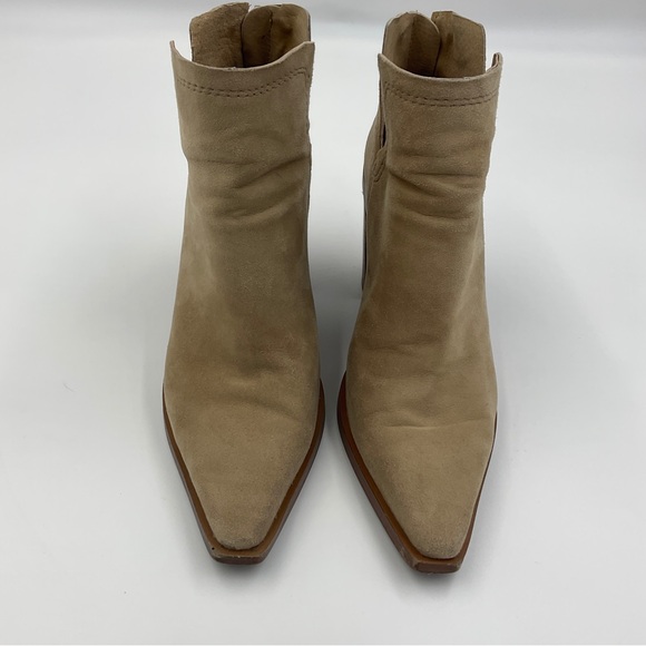 Vince Camuto Welland Tuscan Suede Point Toe Block Heel Ankle Bootie Tortilla 8.5 - Picture 7 of 16